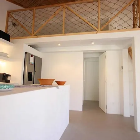 Maria Cristina, Modern Near Oasi dei Due Mari