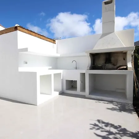 Maria Cristina, Modern Near Βίλα